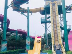 -汤山欢乐雪世界