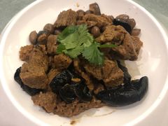 -侬佳蒸菜馆(听潮店)