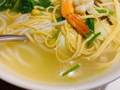 三鲜米线-中8楼风尚云南菜(颐堤港店)