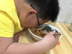 -何老二卤汁凉粉