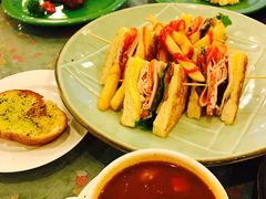 -彼德西餐厅(凯德广场新南店)