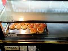 -香港元朗荣华月饼(十八甫路店)