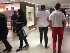 -文艺复兴百货(米兰大教堂广场店)