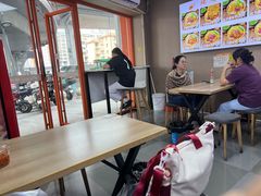 -螺先生螺蛳粉(新其路鞋业广场店)