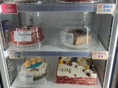 零售区-DQ·蛋糕·冰淇淋(太原街万达店)