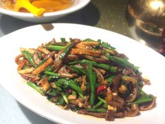 -俭朴菜(鲁磨路店)