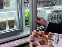 -全家便利店(愚园店)