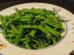 -何氏排骨(左家塘店)