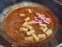 -三里屯土灶炖公鸡地锅鸡(江东店)