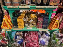 -九又四分之三站台哈利波特商店