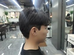 点击看大图 -藤野造型烫发染发