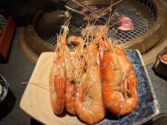 -铭牛烧肉·和牛海鲜自助(高新月牙湖店)