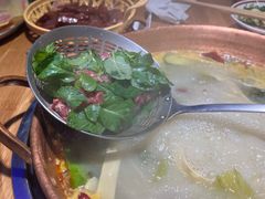 -洱火云南酸菜牛肉火锅(石景山当代商城店)