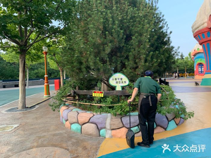 青岛方特梦幻王国景点图片