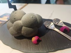 小鸡炖蘑菇-茶是一枝花泡茶店