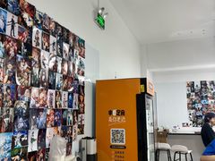 -米游妙妙屋cosplay换装自拍摄影体验馆