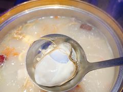 -千岛蚝高压锅生蚝·人参火锅(白云万达店)