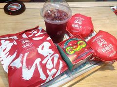 啵脆葡萄汁-塔斯汀中国汉堡(长平路店)