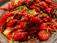 -肥肥虾庄·金牌油焖大虾(汉街SKP店)