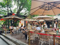 景观位-CHAGEE霸王茶姬(文殊坊店)