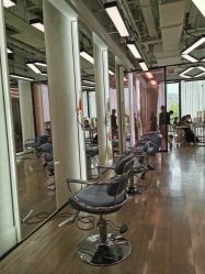 -ON STAR SALON
