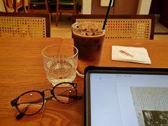 -Reset Coffee 与海咖啡