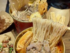 -鹤江桥·红油牛肉粉(SKP店)