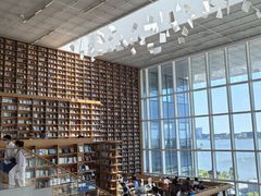 -朵云书院(滴水湖店)
