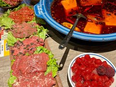 半尺牛肉五拼-王歘歘·chuǎ火锅(五道营店)
