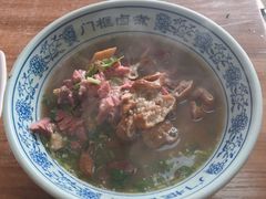门框卤煮-门框胡同百年卤煮(前门煤市街店)