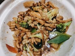 -关里关外·鱼头泡饼(唐冶绿地汇店)