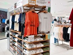 -优衣库(威海威高购物中心店)