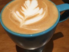 咖啡拿铁-街角 T·COFFEE 融合料理·BISTRO(车公庙店)