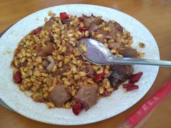 -春明狗肉馆(园丁花园店)