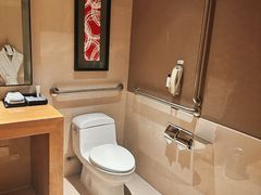 -青岛富力艾美酒店