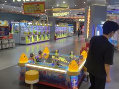 -反斗乐园π(龙华天虹店)