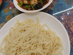 过油肉拌面-乡村馕坑肉·烧烤·新疆菜·本地人更爱吃(阿勒泰首店)