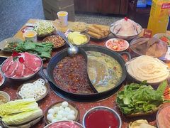 -赵美丽·重庆社区火锅·直营店(火车东站·中豪国际店)