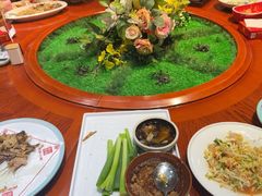 -乔家小院•非遗驴肉•本地小海鲜(滨河路店)