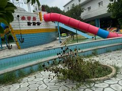 -南宫温泉水世界