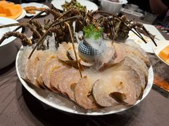 -左庭右院鲜牛肉火锅黑金店(陆家嘴中心店)