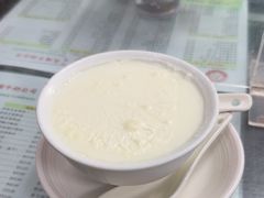 -义顺牛奶公司
