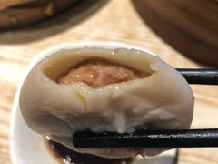 蟹黄汤包-鸡鸣汤包(复地活力广场店)
