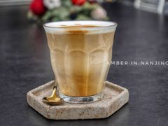 澳白-UNI UNI(环亚凯瑟琳店)