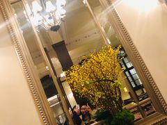 -Salon de Ville浦江汇(上海外滩华尔道夫酒店店)