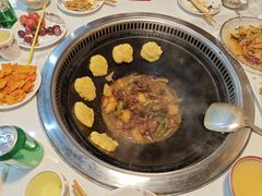 -哈尔滨烧烤·山河村铁锅炖(交大店)