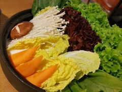 -尚品小土屋涮毛肚(李沧万达店)