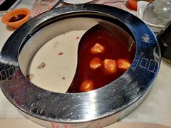 -煲宫猪肚鸡(晶品店)