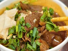 -周记牛肉面(东湖路店)