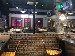 大堂-马路牙子烧烤音乐酒馆(望京店)